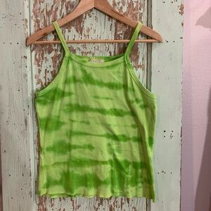 Women’s Basic Editions green tie-dye cropped tank top